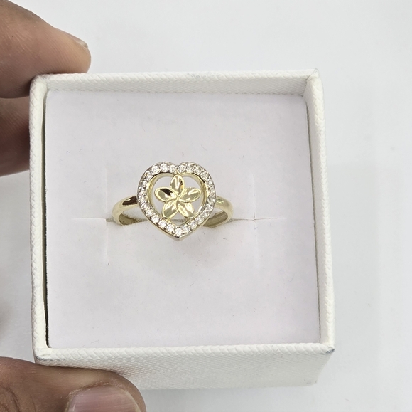 10kt Real Gold Heart Flower Ring For Women
